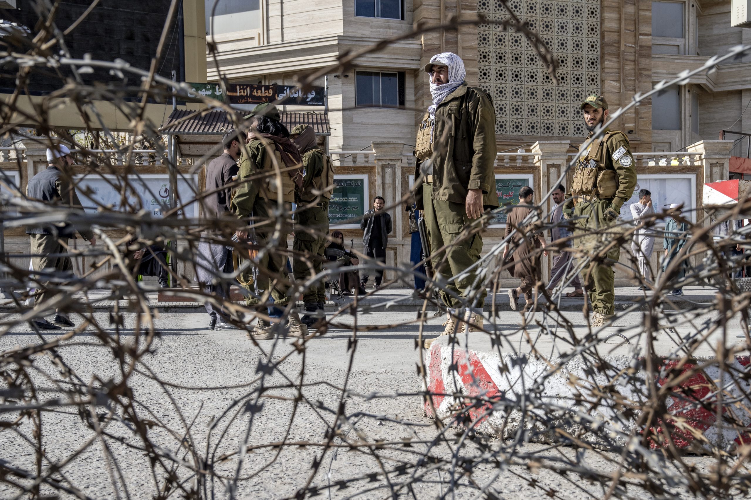 В Кабуле смертник подорвался у здания МИД, минимум 6 погибших
